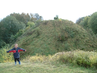 Looking at the highest hill (barrow) at Bartlow from one of the lower hills. 